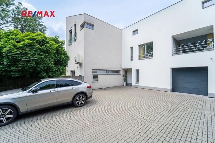 Prodej rodinného domu, Chrudim, Pobřežní, 197 m2