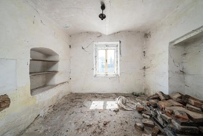 Prodej obchodního prostoru, Chrášťany, 105 m2