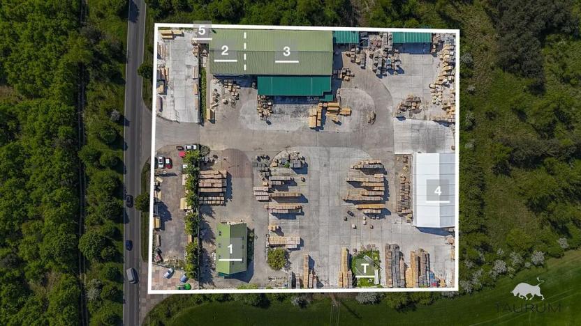 Prodej výrobních prostor, Vojkovice, 12027 m2