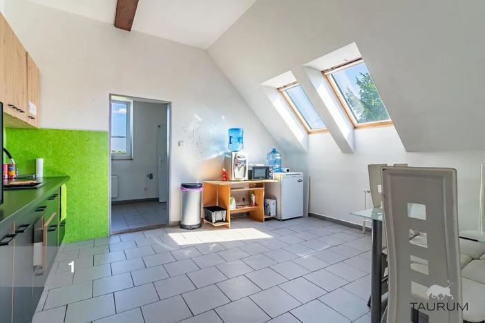 Prodej skladu, Vojkovice, 12027 m2