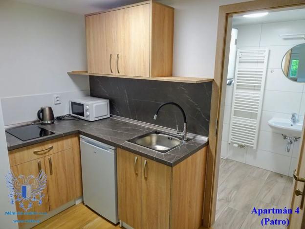 Prodej rodinného domu, Kokořín, 232 m2