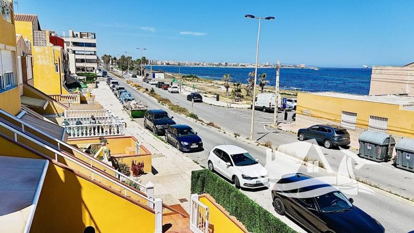 Prodej bytu 3+kk, Torrevieja, Španělsko, 49 m2