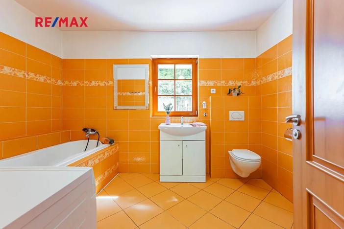 Prodej rodinného domu, Zbiroh, 180 m2