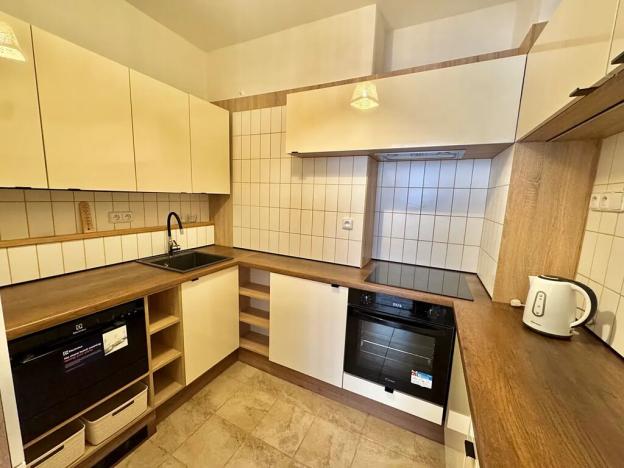 Prodej bytu 2+1, Praha - Žižkov, Baranova, 50 m2