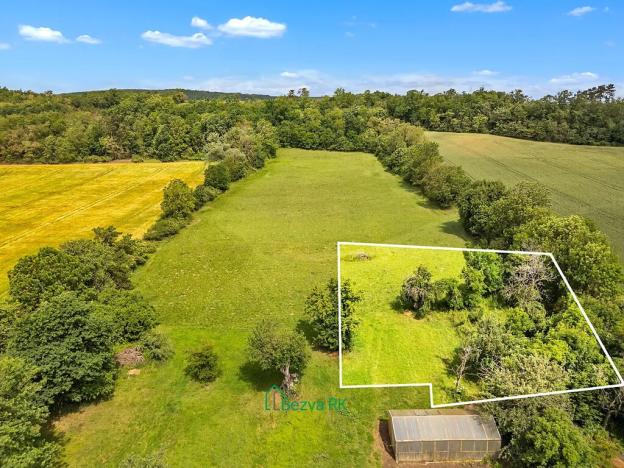 Prodej pozemku pro bydlení, Králův Dvůr, 1126 m2