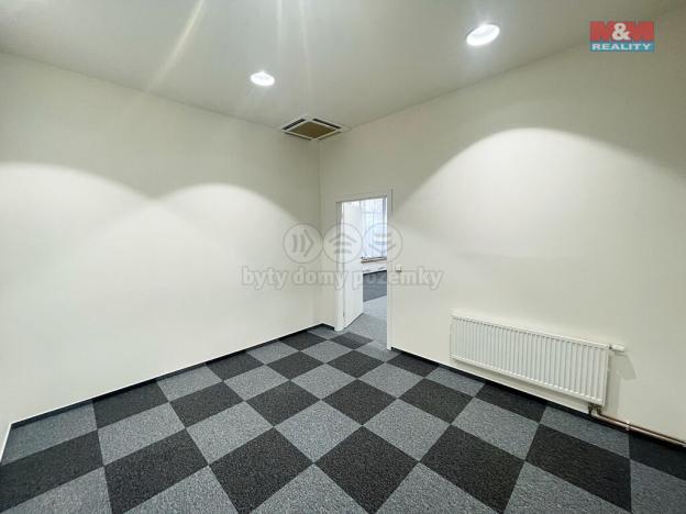 Pronájem obchodního prostoru, Ústí nad Labem - Ústí nad Labem-centrum, Velká Hradební, 280 m2