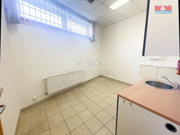 Pronájem obchodního prostoru, Ústí nad Labem - Ústí nad Labem-centrum, Velká Hradební, 280 m2