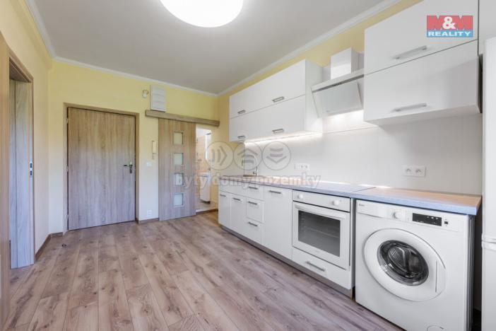 Prodej bytu 1+1, Karlovy Vary - Bohatice, U Trati, 35 m2
