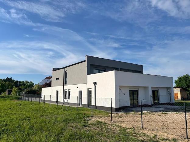 Prodej rodinného domu, Lázně Toušeň, Nad Tratí, 196 m2