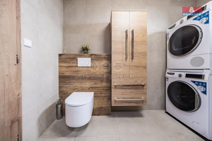 Prodej rodinného domu, Kamenice nad Lipou, Dobšova, 210 m2