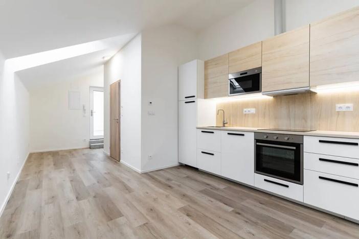 Pronájem bytu 2+kk, Brno, Boženy Němcové, 34 m2