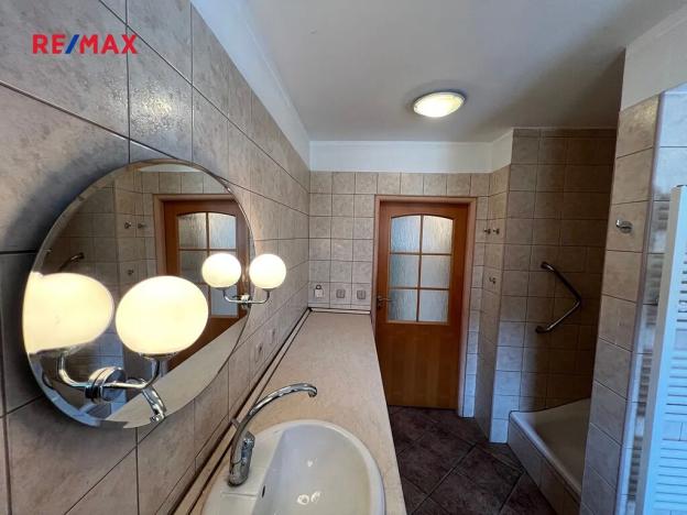 Prodej rodinného domu, Dobřichovice, Mánesova, 214 m2