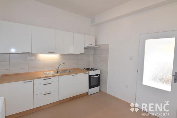 Pronájem bytu 1+1, Brno, Královopolská, 37 m2