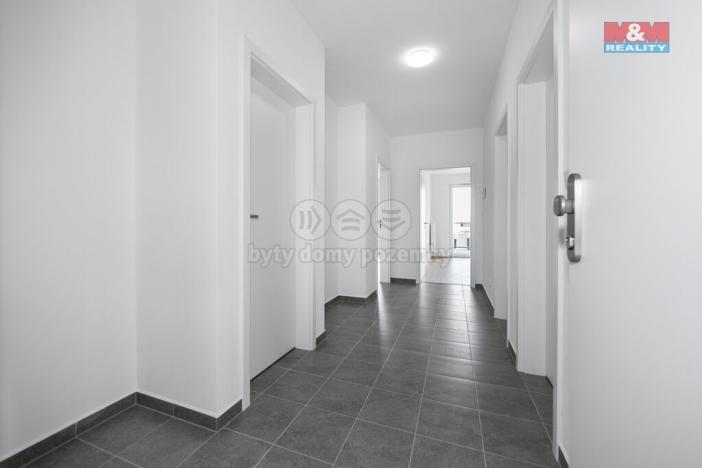 Pronájem bytu 2+kk, Plzeň, Safírová, 66 m2