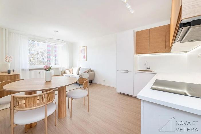 Prodej bytu 4+kk, Praha - Modřany, Urbánkova, 80 m2