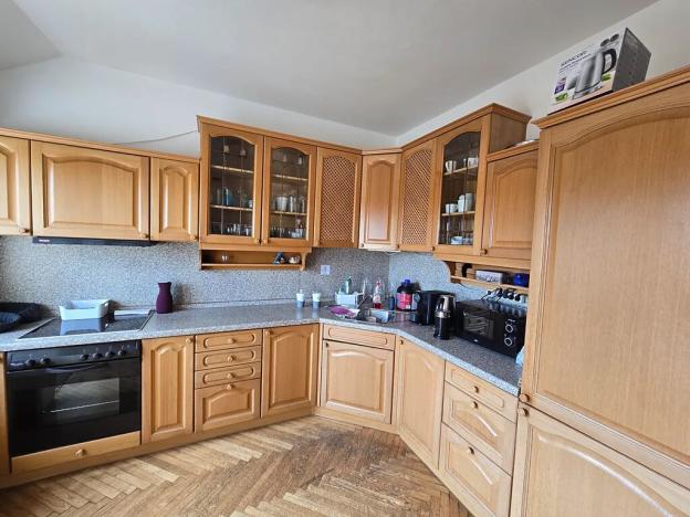 Pronájem rodinného domu, Praha - Braník, U háje, 360 m2