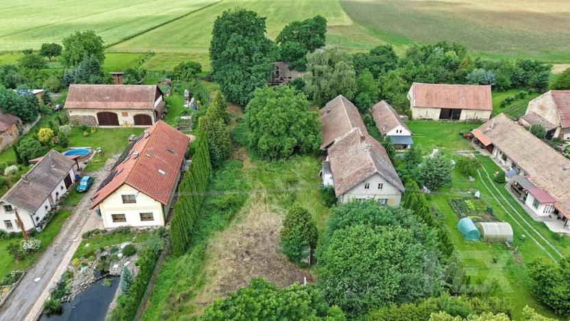 Prodej pozemku pro bydlení, Kostěnice, 1366 m2