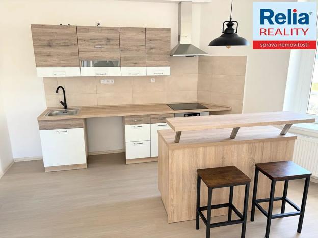 Pronájem bytu 1+kk, Liberec, Na Perštýně, 47 m2