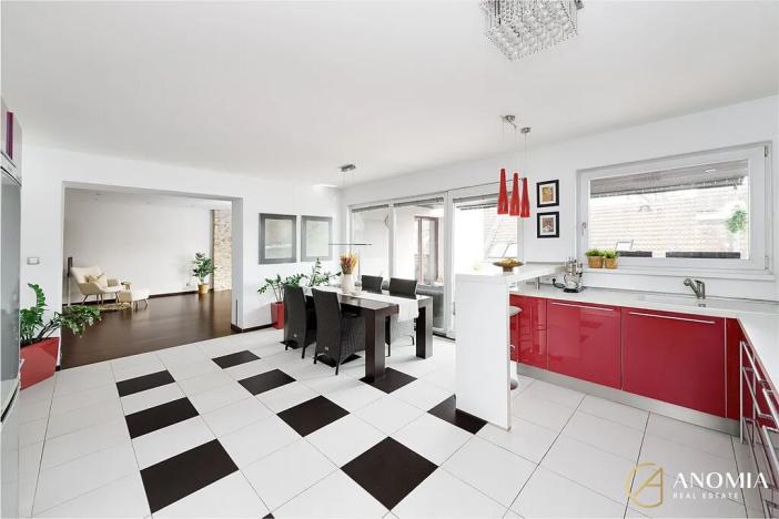 Prodej rodinného domu, Praha - Dolní Počernice, Bakurinova, 395 m2