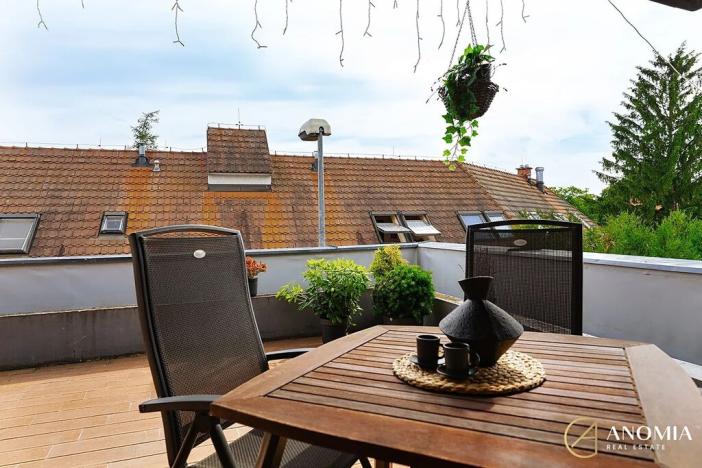 Prodej rodinného domu, Praha - Dolní Počernice, Bakurinova, 395 m2