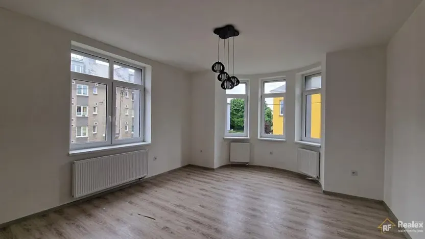 Prodej činžovního domu, Ostrava, Svatoplukova, 287 m2