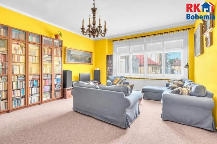 Prodej vícegeneračního domu, Mnichovo Hradiště, Masarykovo náměstí, 500 m2