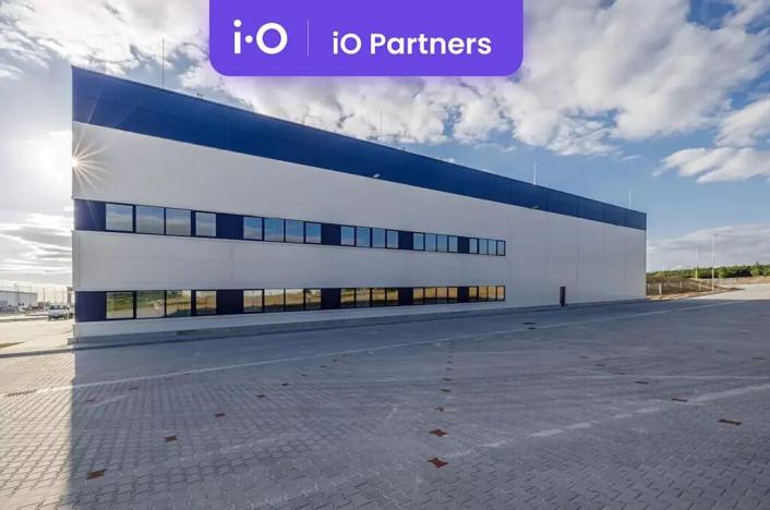 Pronájem skladu, Kostelec, 11700 m2