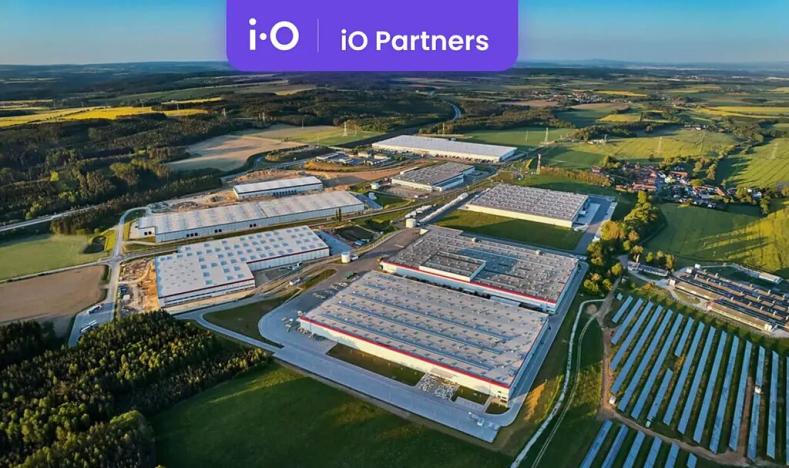 Pronájem skladu, Kostelec, 11700 m2