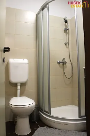 Pronájem ubytování, Křtiny, 265 m2