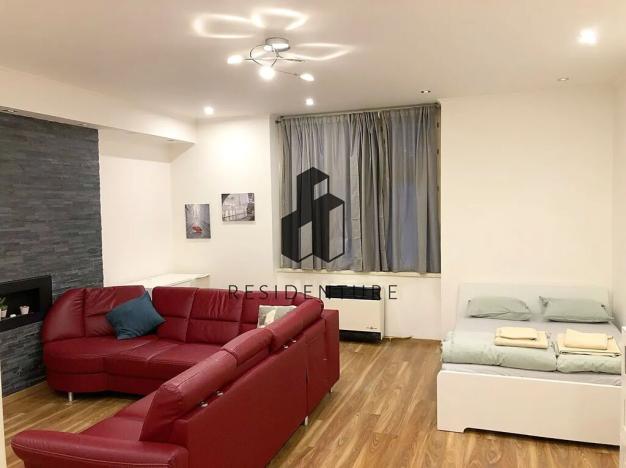 Pronájem bytu 2+1, Praha - Bubeneč, Sochařská, 55 m2