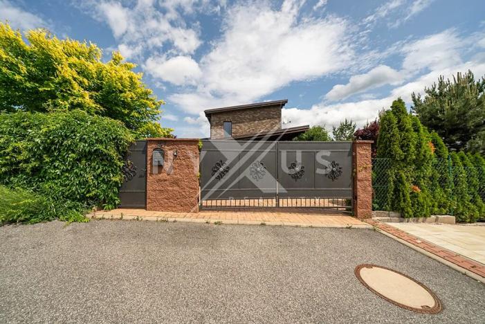 Prodej rodinného domu, Králův Dvůr, Na Vinohradech, 103 m2