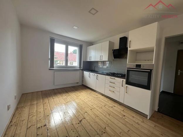 Pronájem bytu 2+1, Chomutov, Mostecká, 52 m2