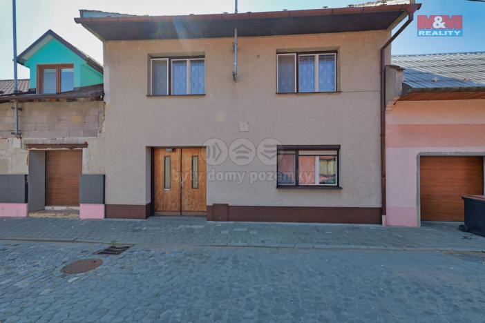 Prodej rodinného domu, Chropyně, Hřbitovní, 120 m2