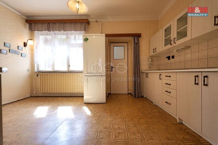 Prodej rodinného domu, Chropyně, Hřbitovní, 120 m2