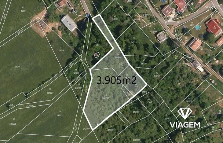 Prodej zahrady, Poběžovice u Holic, 3905 m2