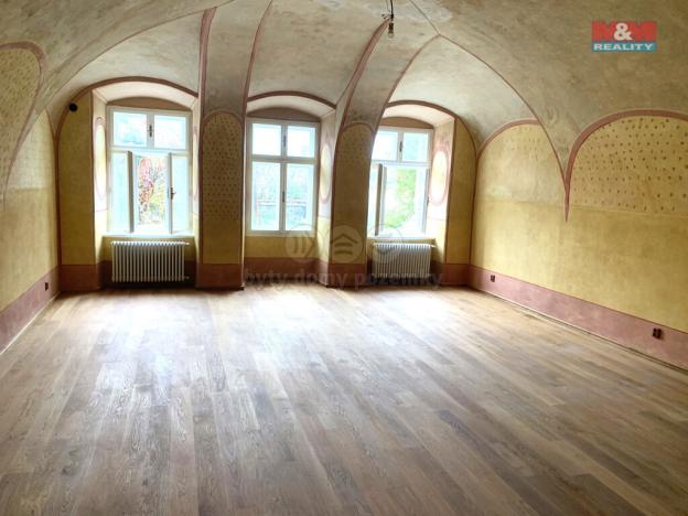 Pronájem obchodního prostoru, Hranice, Masarykovo náměstí, 60 m2