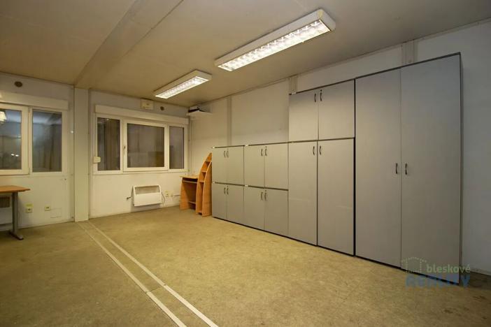 Pronájem výrobních prostor, Brandýs nad Labem-Stará Boleslav, 1440 m2