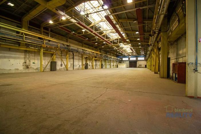 Pronájem výrobních prostor, Brandýs nad Labem-Stará Boleslav, 1440 m2