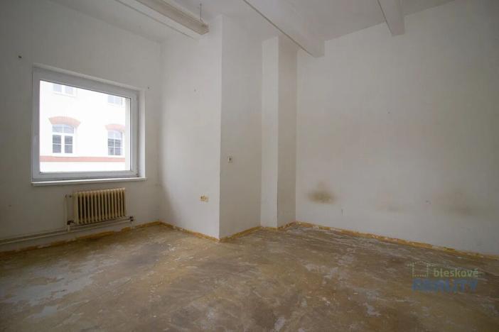 Pronájem obchodního prostoru, Brandýs nad Labem-Stará Boleslav, 826 m2