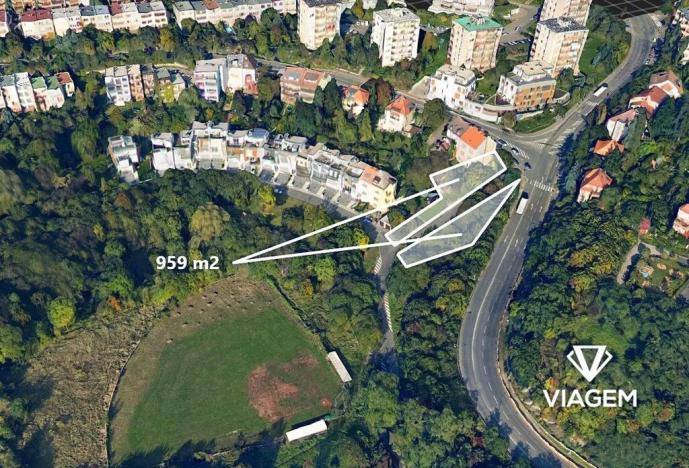 Prodej podílu pozemku pro bydlení, Praha - Smíchov, 45 m2