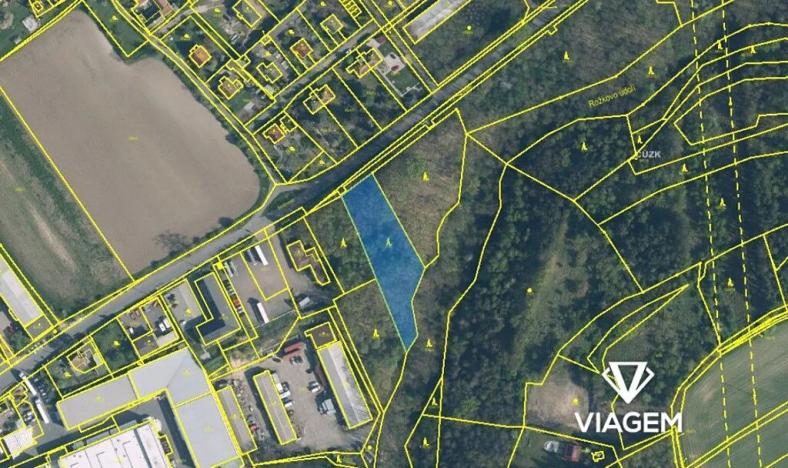 Prodej podílu zahrady, Mělník, 1912 m2