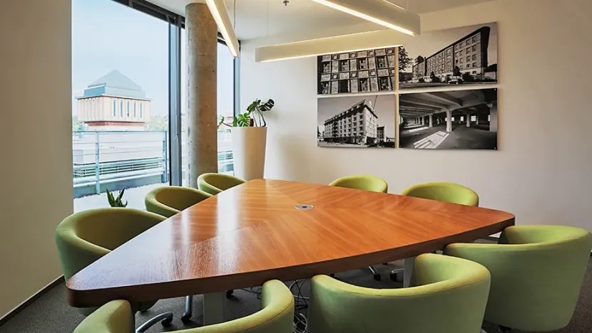 Pronájem kanceláře, Praha - Holešovice, Jankovcova, 564 m2