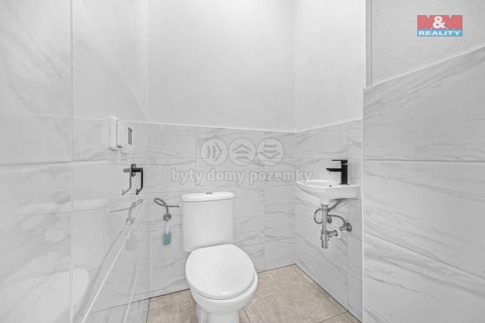 Prodej bytu 3+1, Hradec Králové - Kukleny, Pražská třída, 91 m2