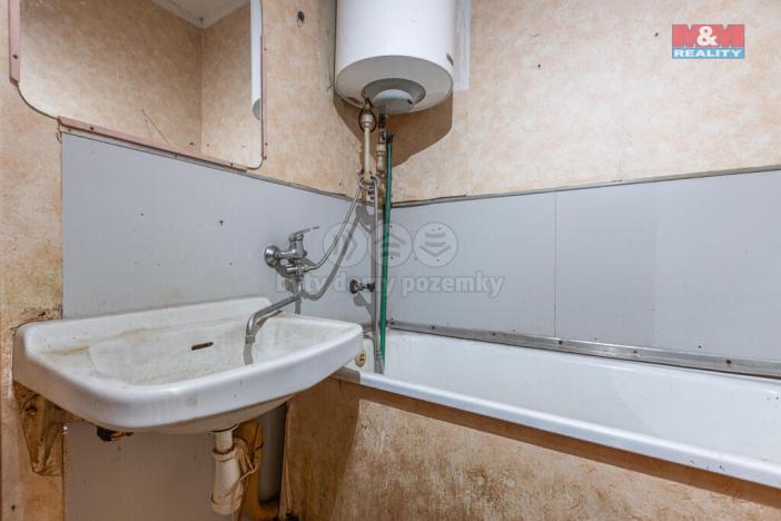 Prodej bytu 3+1, Stráž, 82 m2