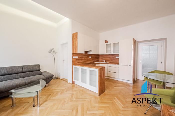 Pronájem bytu 2+kk, Praha - Bubeneč, Jugoslávských partyzánů, 60 m2