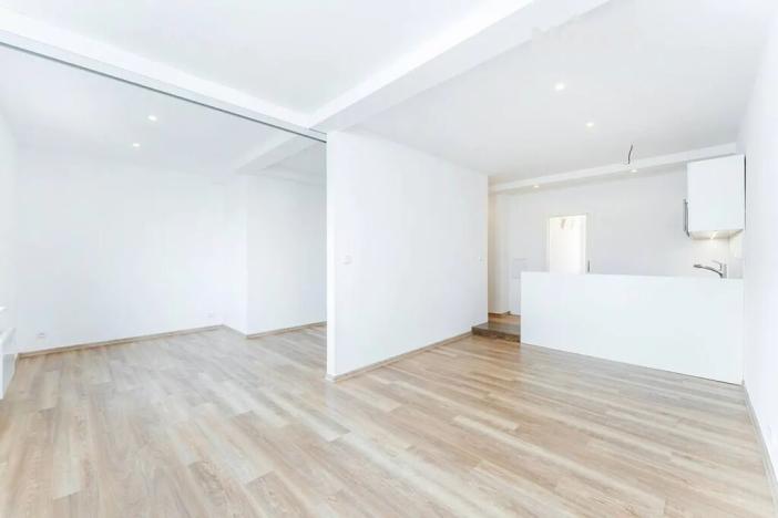 Prodej bytu 2+kk, Praha - Vysočany, Novovysočanská, 55 m2