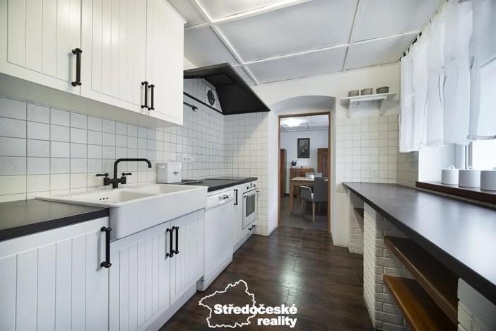 Prodej rodinného domu, Loučná pod Klínovcem, 240 m2