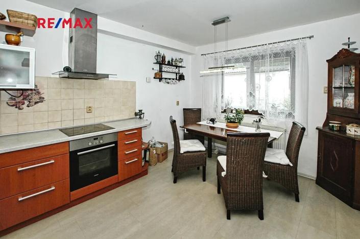 Prodej rodinného domu, Staňkov, E. Krásnohorské, 179 m2