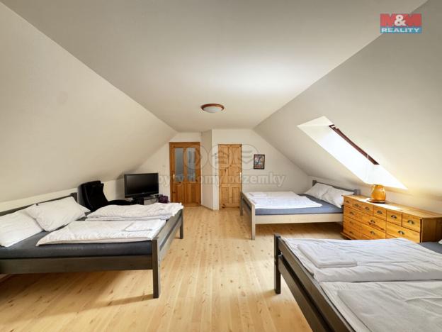 Prodej rodinného domu, Horní Stropnice - Staré Hutě, 363 m2