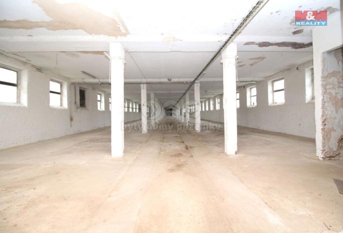 Pronájem skladu, Kratonohy, 3652 m2